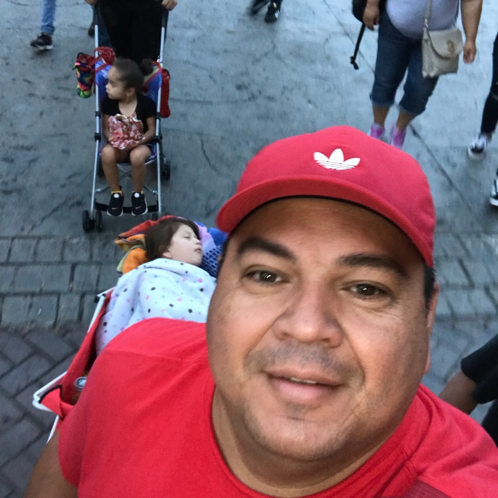 Meet your Posher, Juan carlos